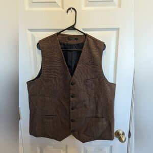 Large Men's Vest